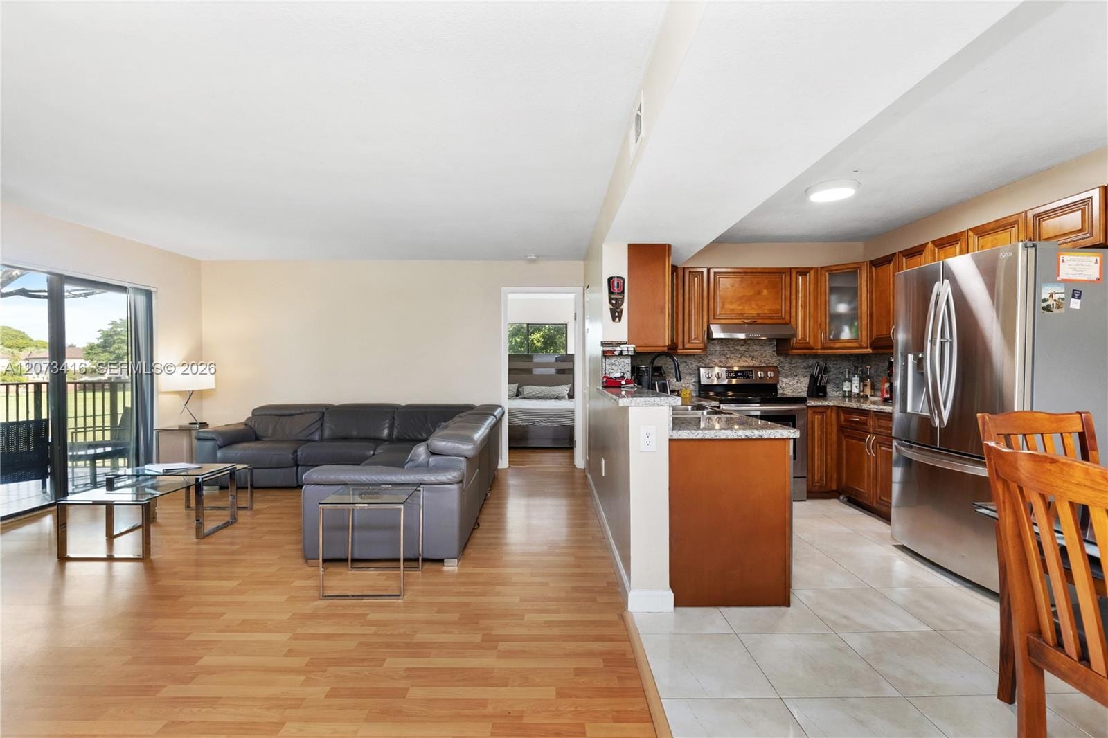400 Palm Circle W 208, Pembroke Pines, FL 33025