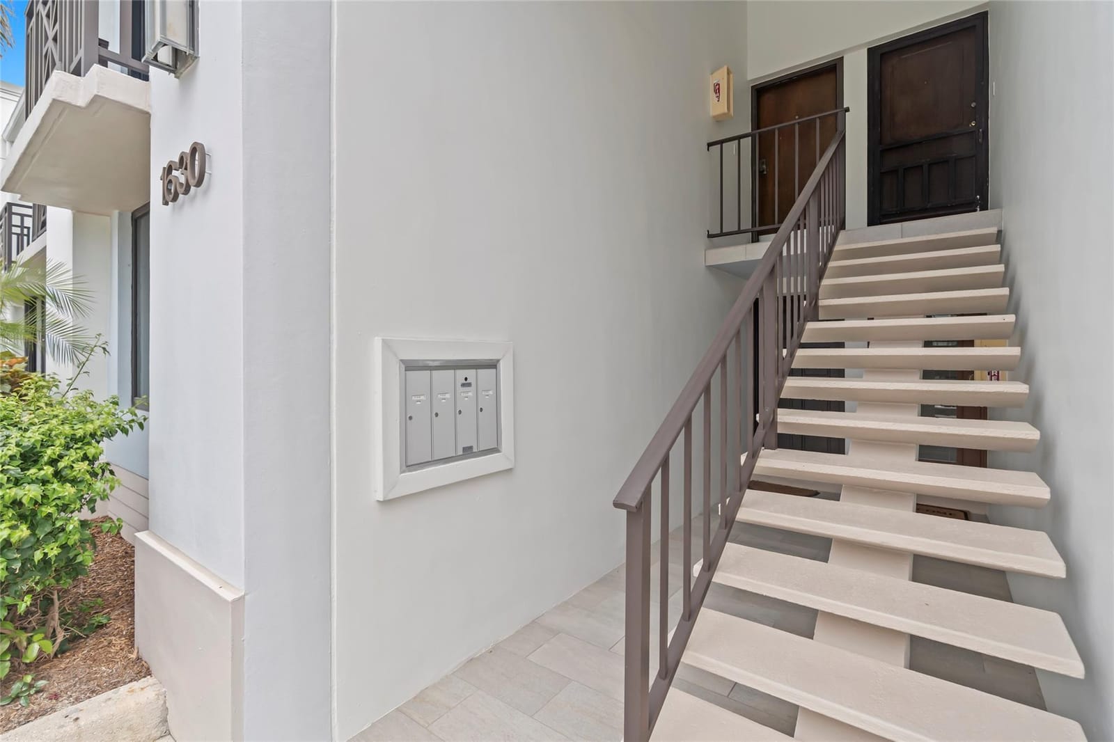 1630 S OCEAN Lane 235 — photo 4