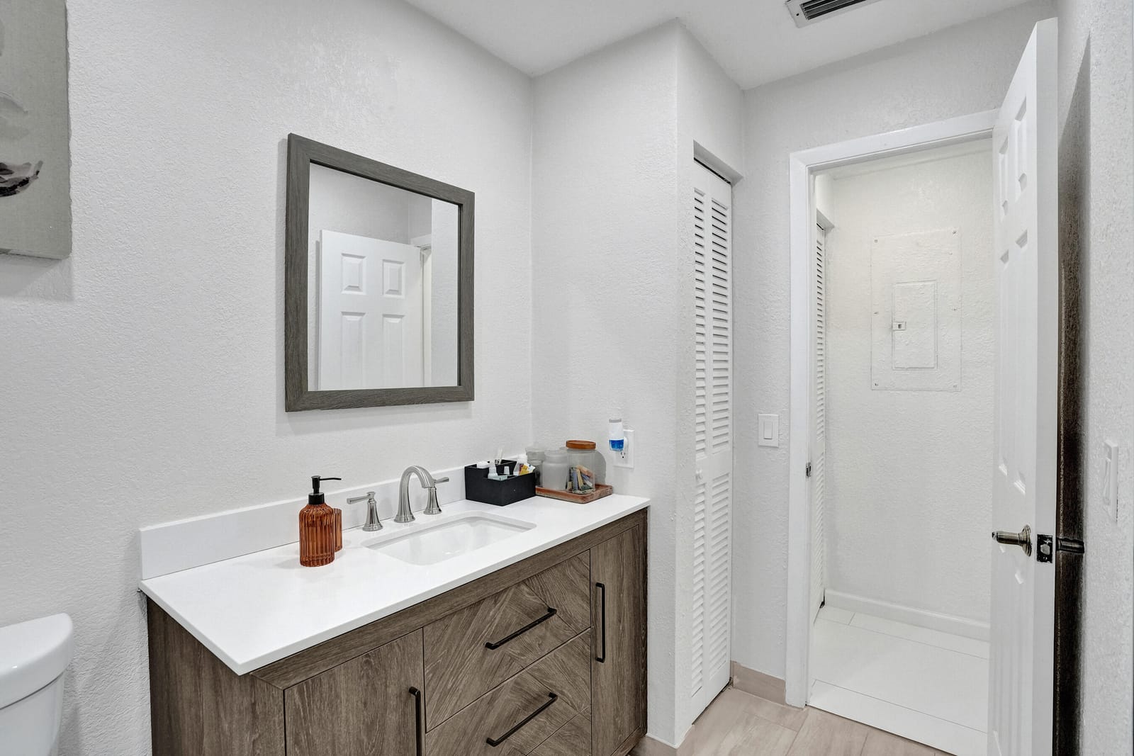 7387 NW 34th Street — photo 8