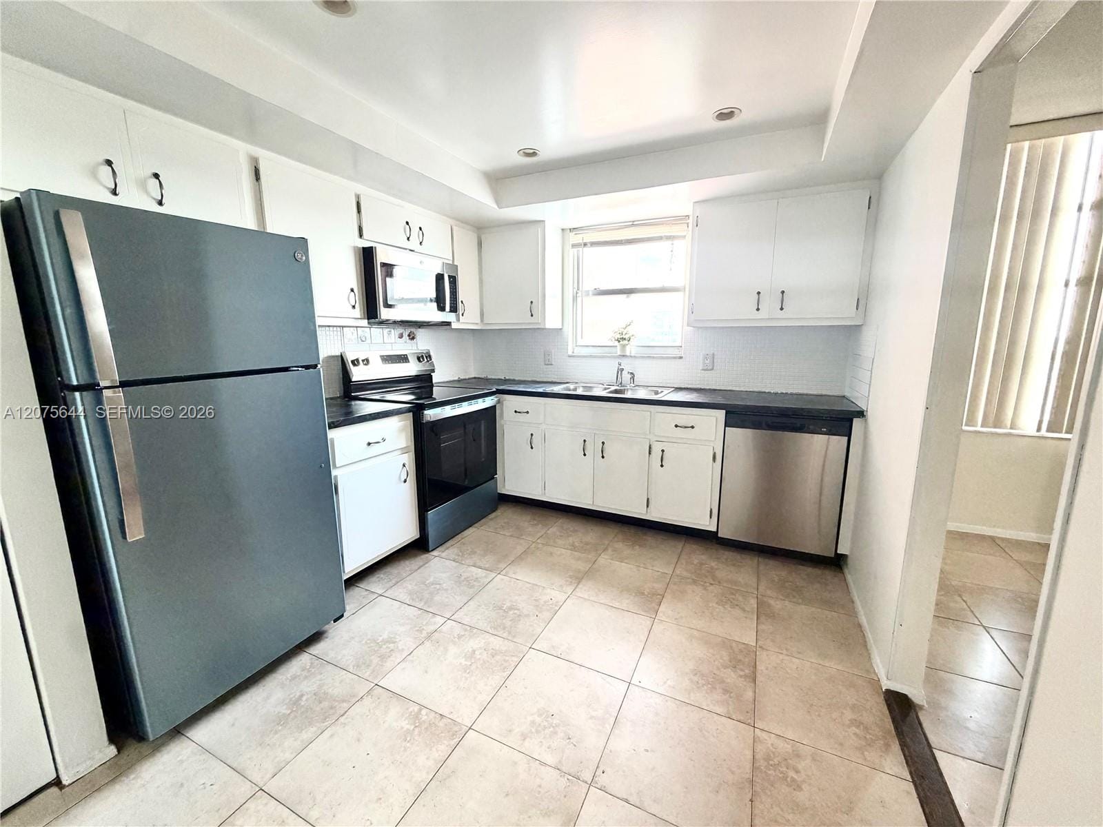 1351 NE Miami Gardens Drive 626E — photo 3