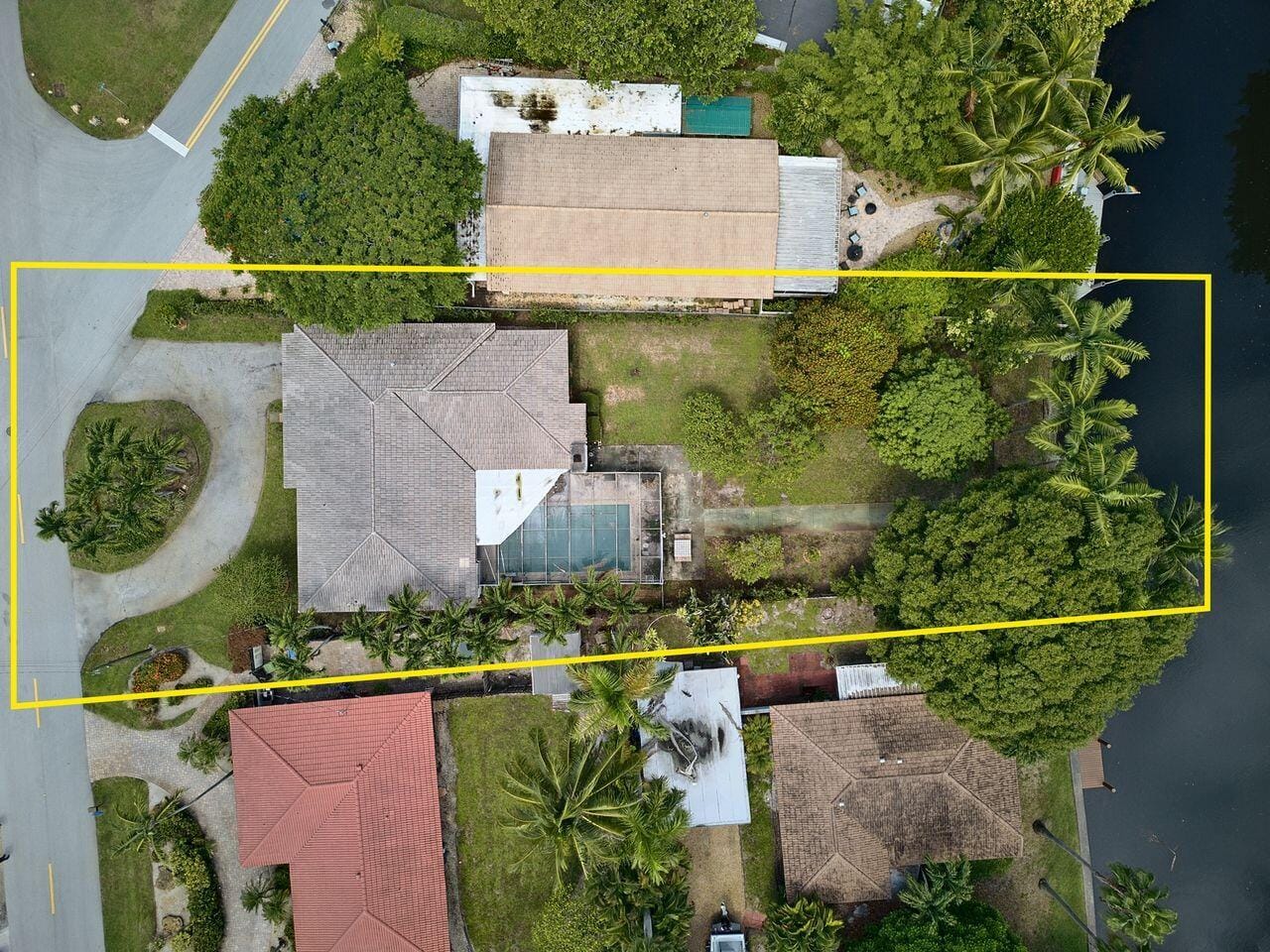 201 NE 29th Street — photo 3