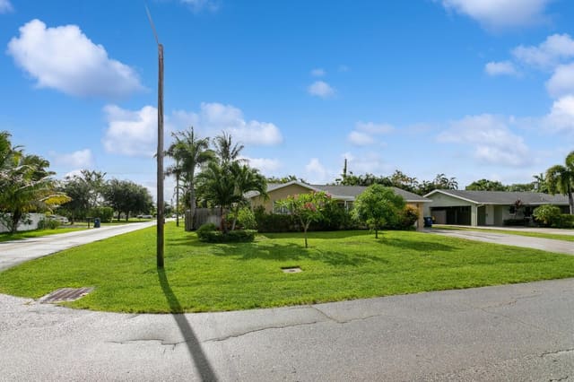 1615 Venus Avenue, sold in ZIP 33469, Jupiter, FL
