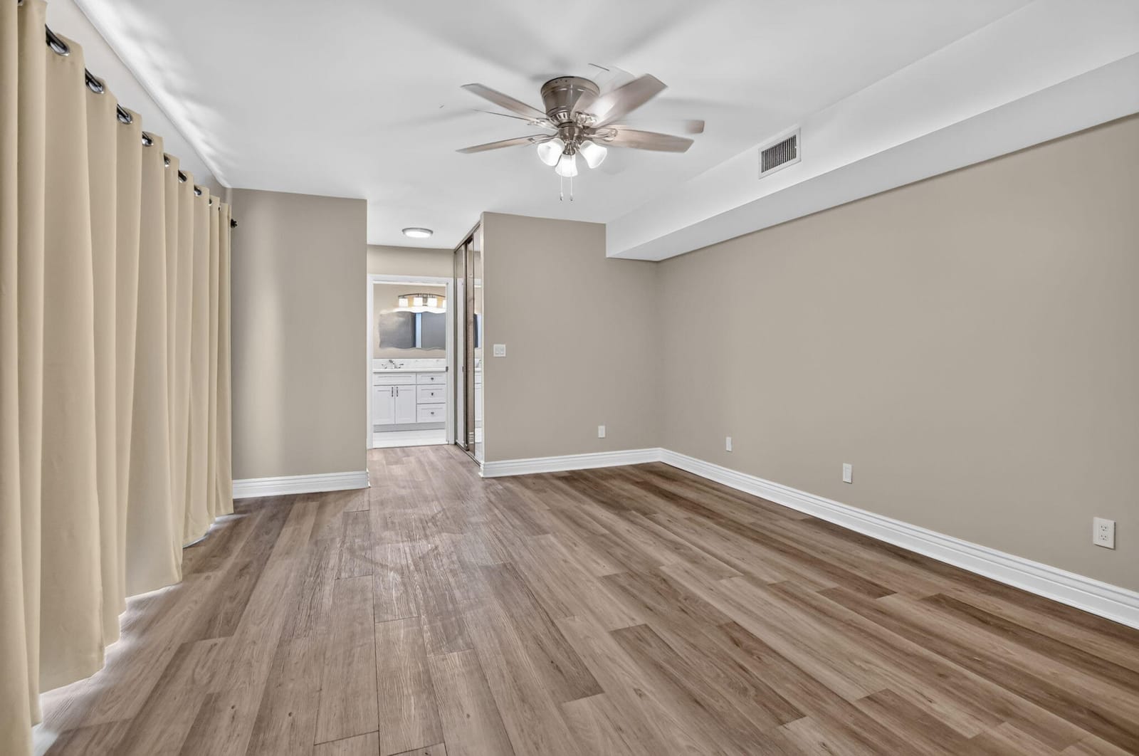 8558 Boca Rio Drive, Boca Raton, FL 33433 photo 22
