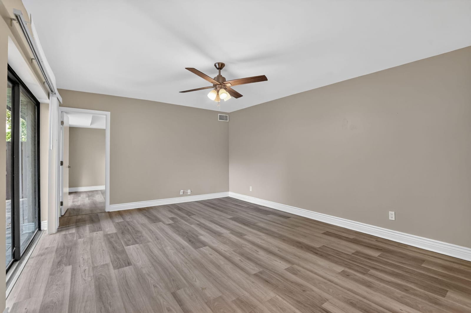 8558 Boca Rio Drive, Boca Raton, FL 33433 photo 6