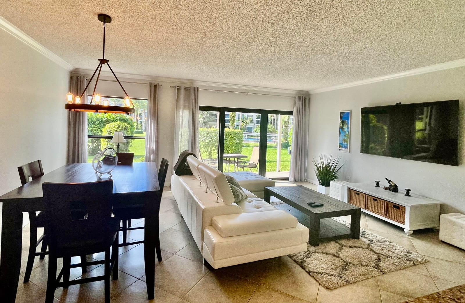 11863 Wimbledon Circle 401 — photo 3