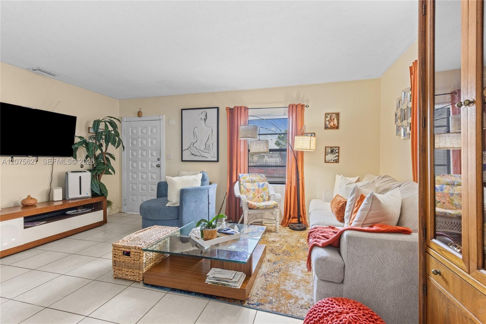 755 Harem Avenue — photo 3