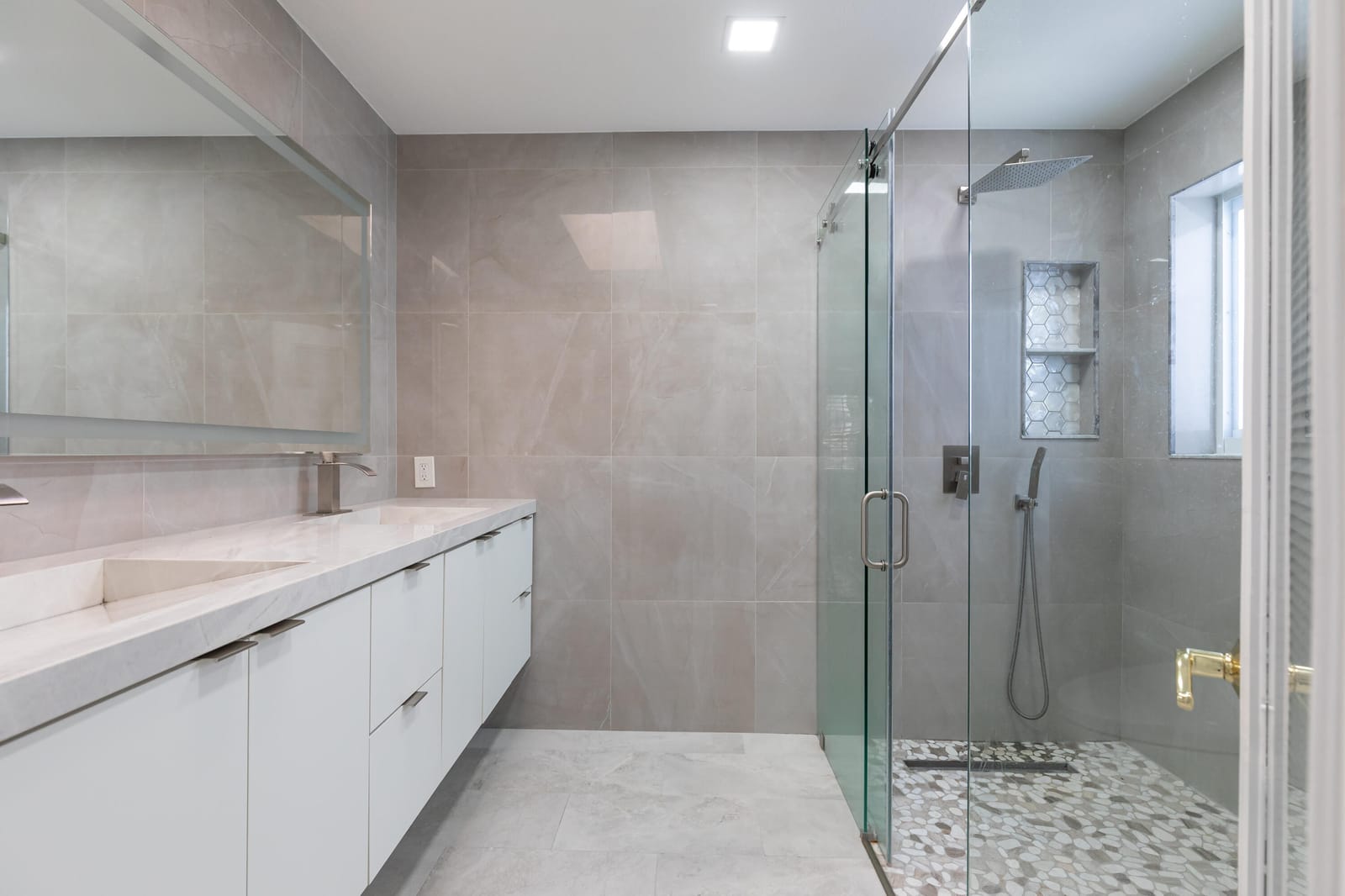 2557 SW 14TH Court, Deerfield Beach, FL 33442 photo 15