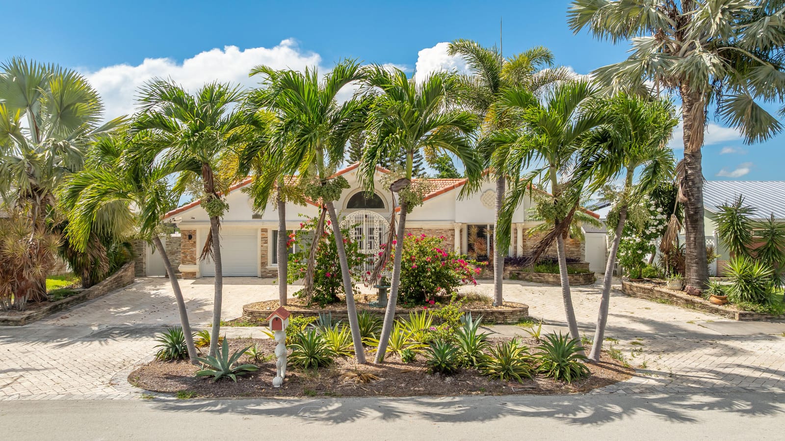 2557 SW 14TH Court, Deerfield Beach, FL 33442 photo 17