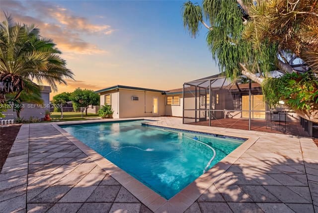 16111 SW 103rd Court, sold in ZIP 33157, Palmetto Bay, FL