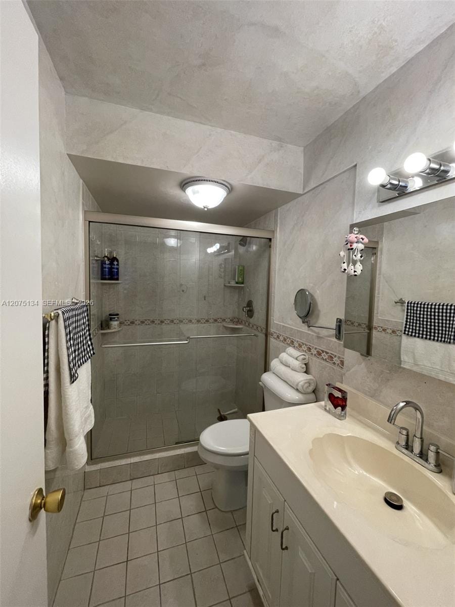 1000 NE 14th Avenue 211, Hallandale Beach, FL 33009 photo 15