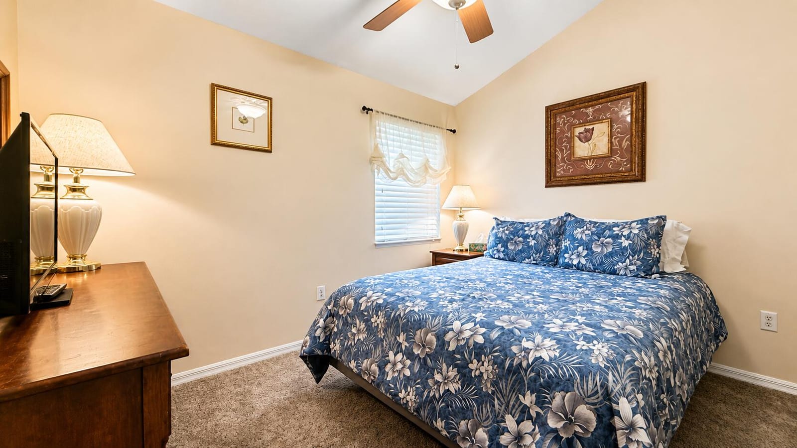 322 NW TUSCANY Court — photo 8