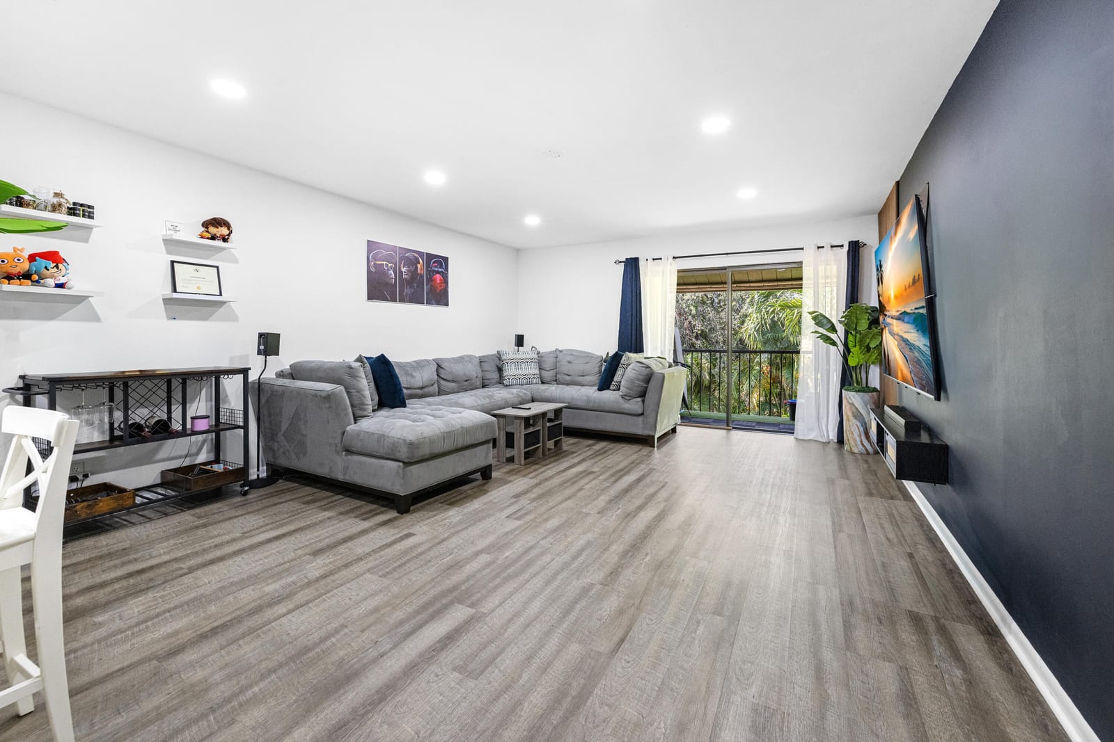 22415 SW 61ST Way 206 — photo 3