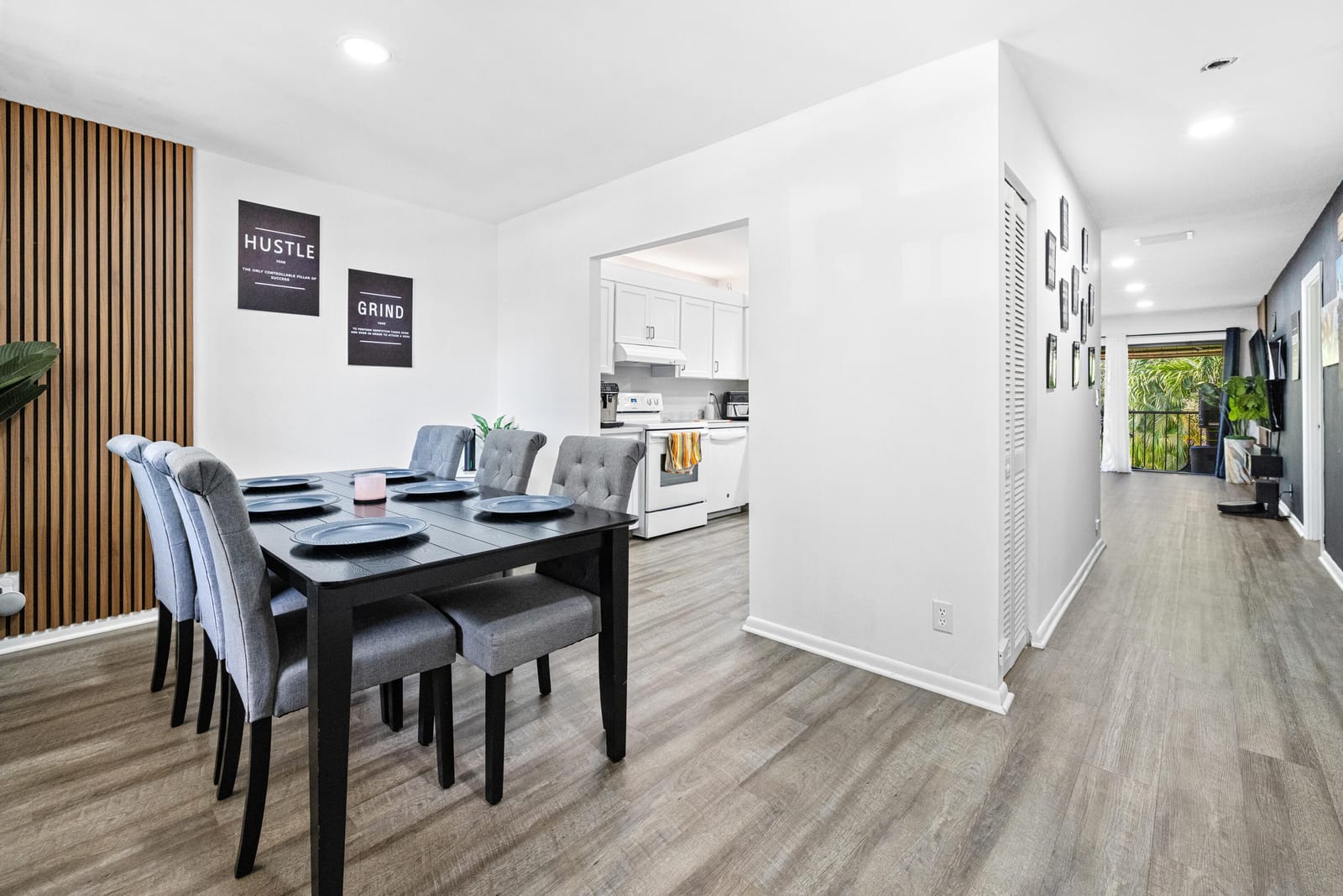 22415 SW 61ST Way 206 — photo 8
