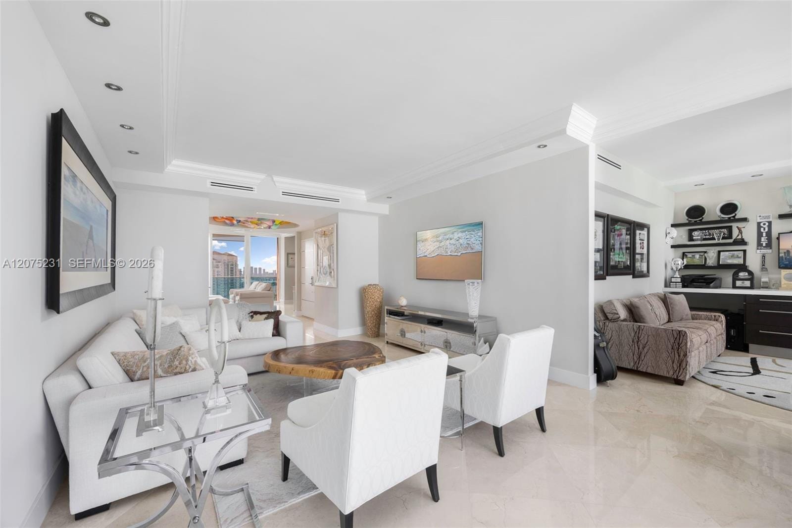 300 Pointe Drive 2806 — photo 11
