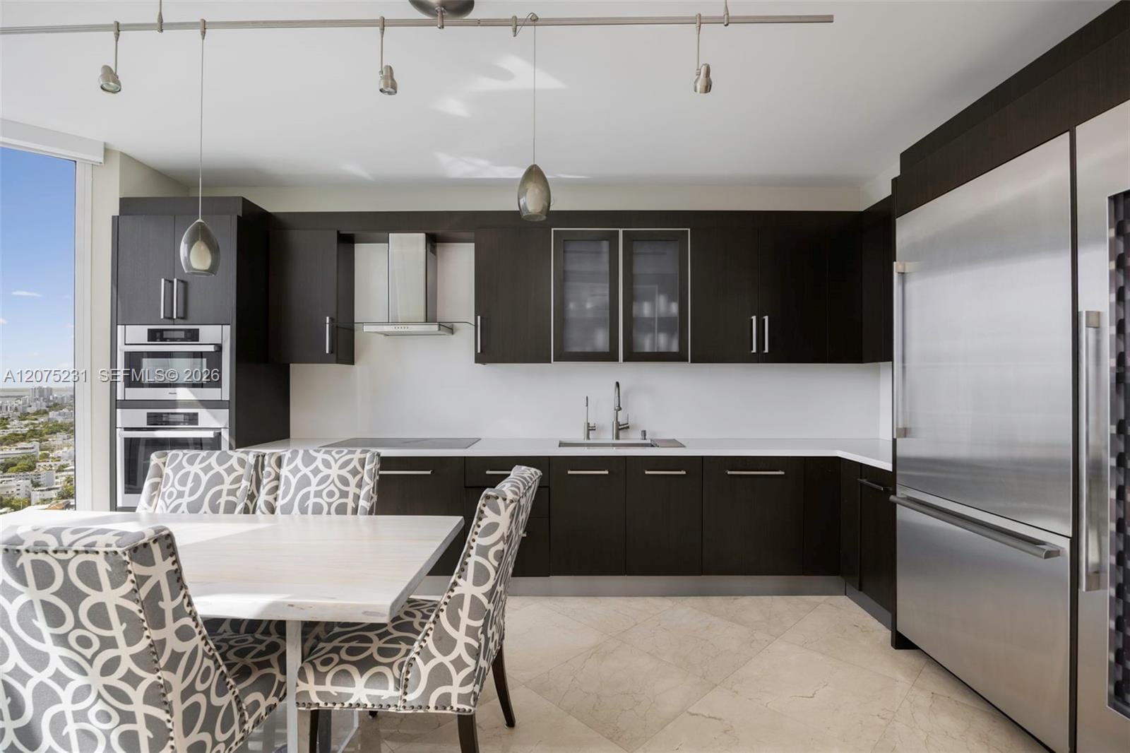 300 S Pointe Drive 2806, Miami Beach, FL 33139 photo 15