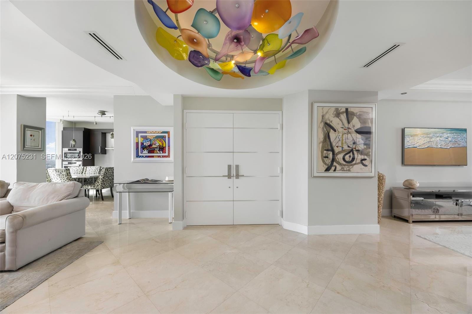 300 Pointe Drive 2806 — photo 5