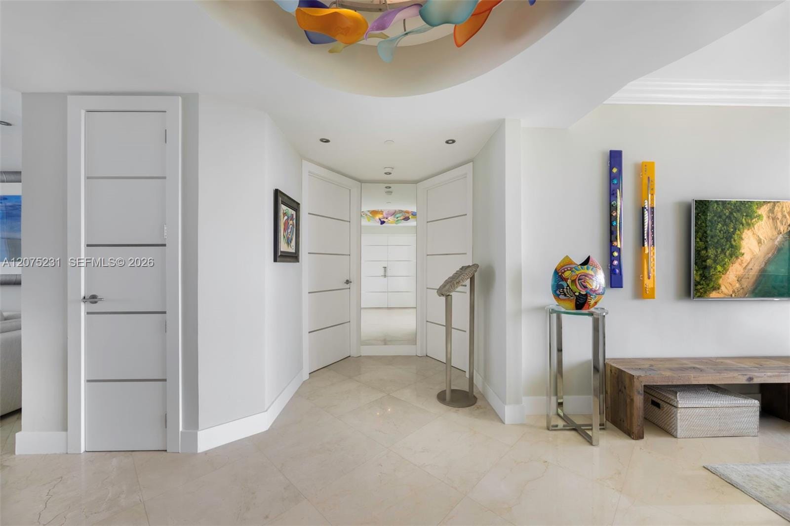 300 Pointe Drive 2806 — photo 8