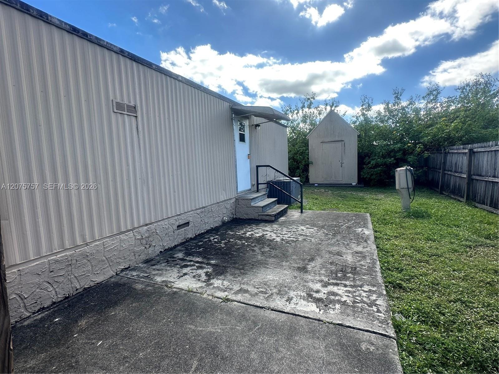 11886 Watergate Circle H — photo 5
