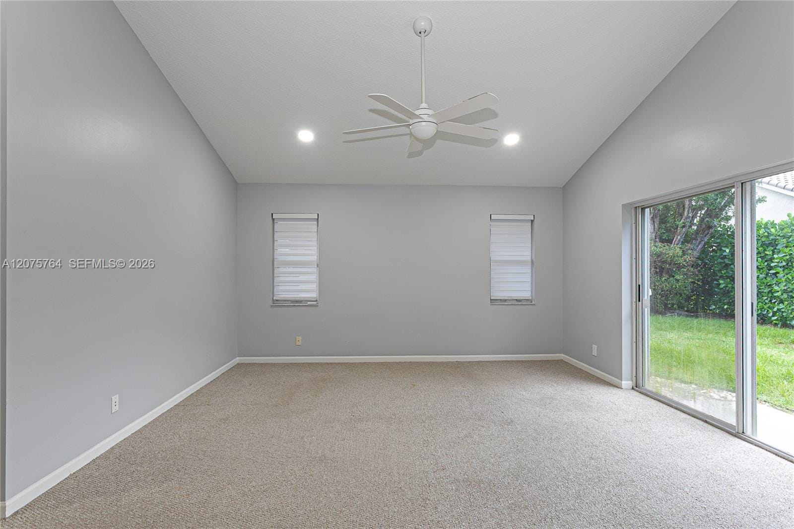 7367 Sterling Falls Lane — photo 6