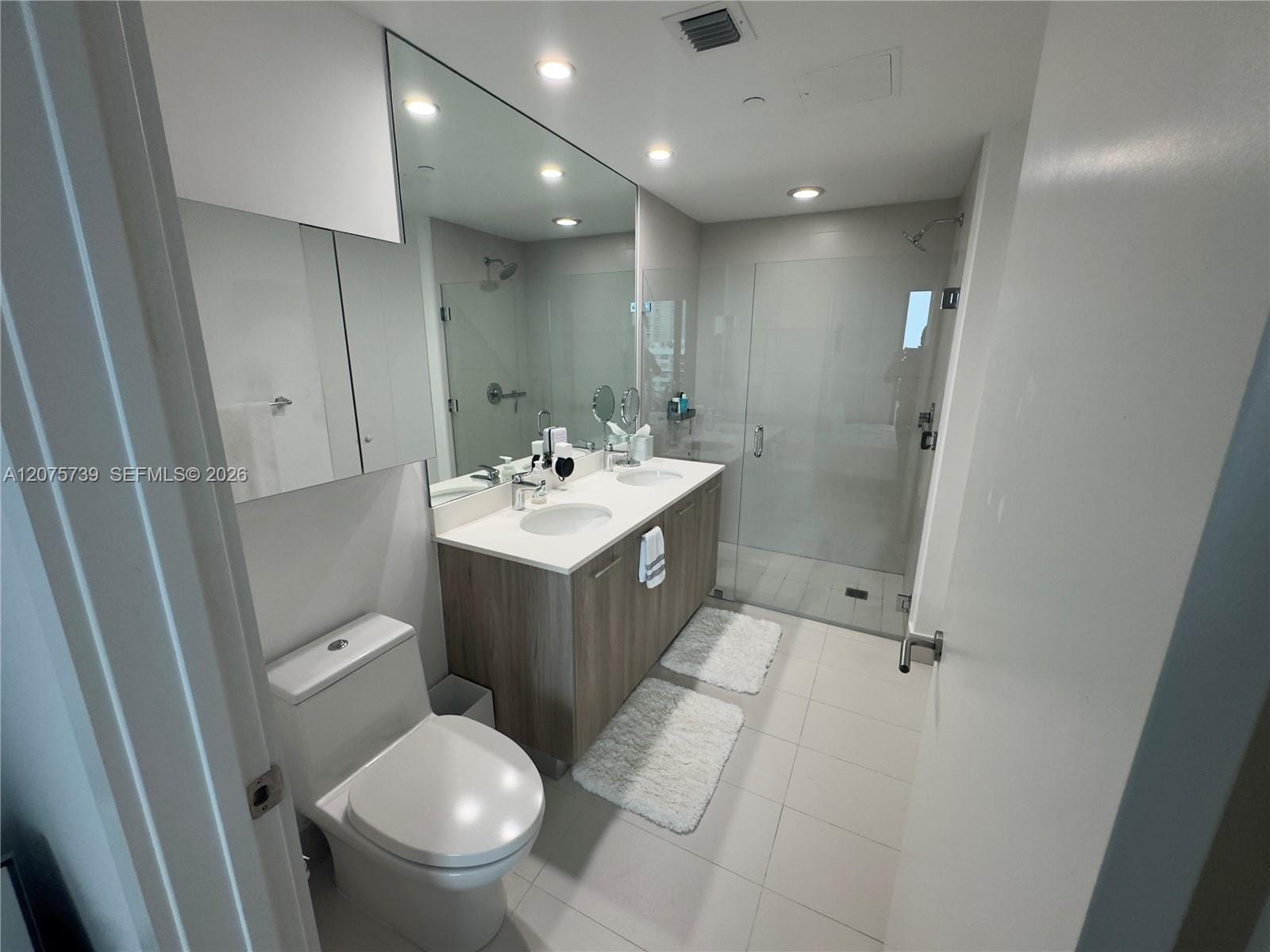 501 NE 31st Street 903 — photo 9
