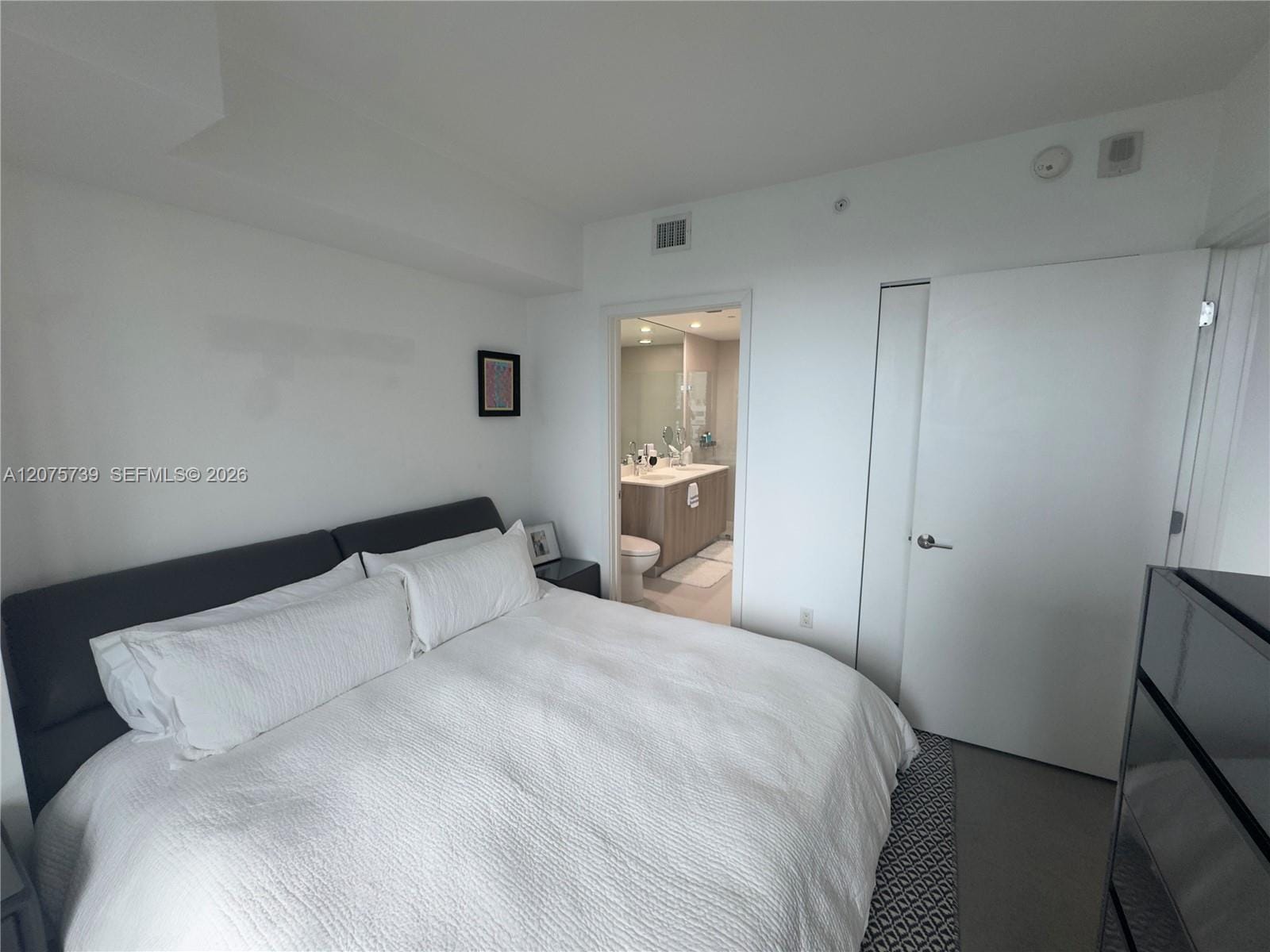 501 NE 31st Street 903 — photo 8