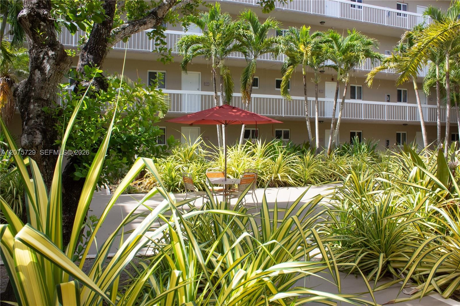 7860 Camino Real L-406, Miami, FL 33143 photo 11