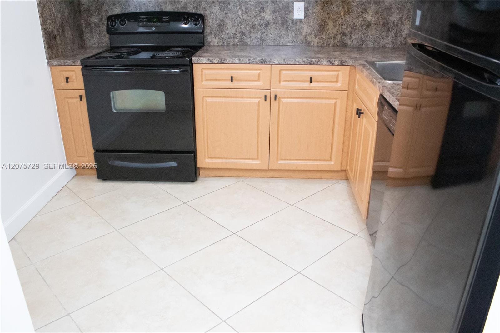 7860 Camino Real L-406, Miami, FL 33143 photo 22