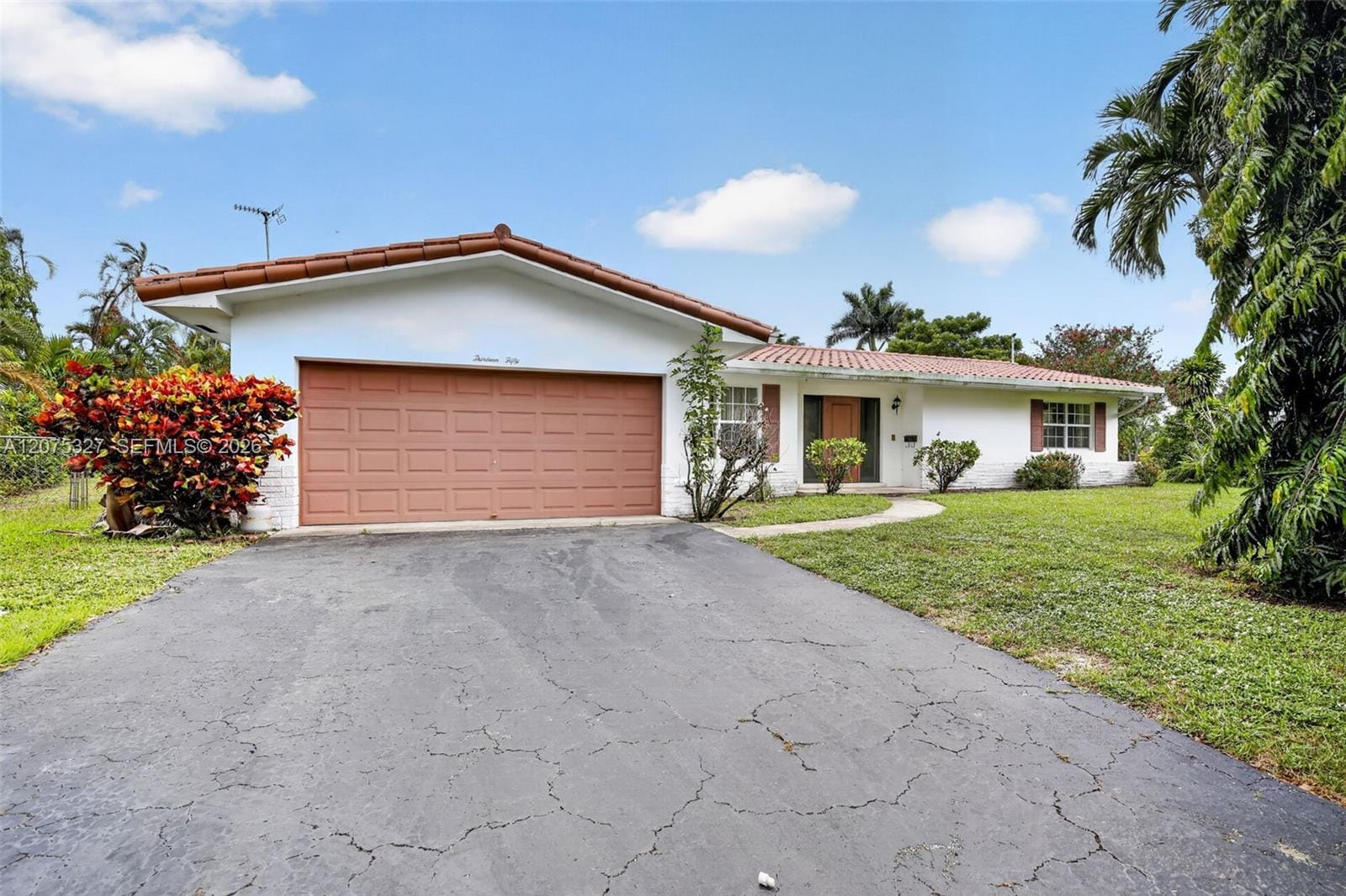 1350 NW 73rd Avenue — photo 1
