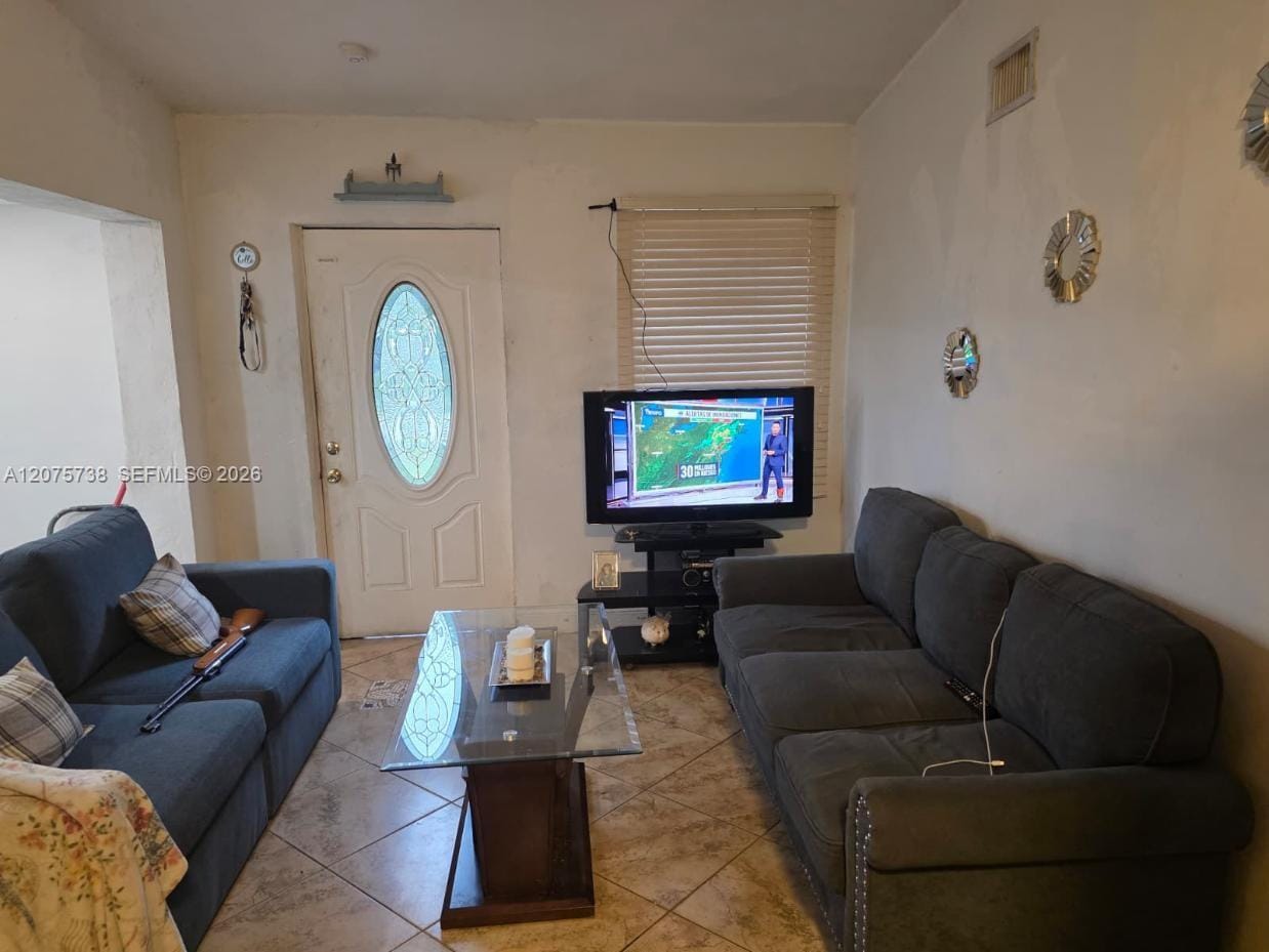 4570 SW 39th Street — photo 5