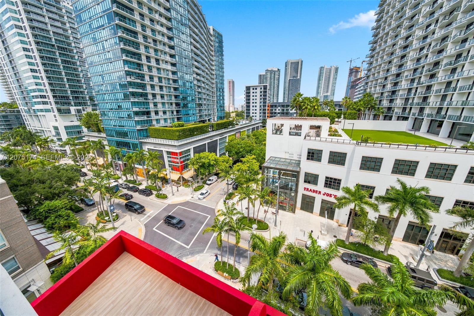 90 NE 32nd Street 811, Miami, FL 33137 photo 3
