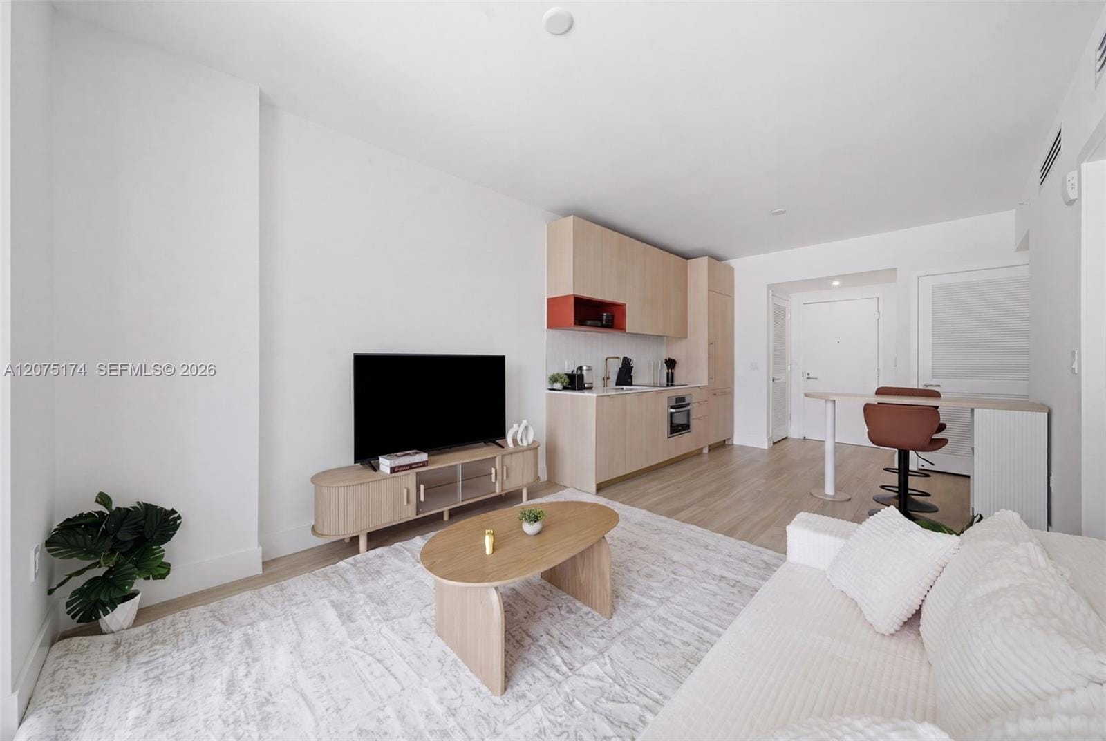 90 NE 32nd Street 811, Miami, FL 33137 photo 5
