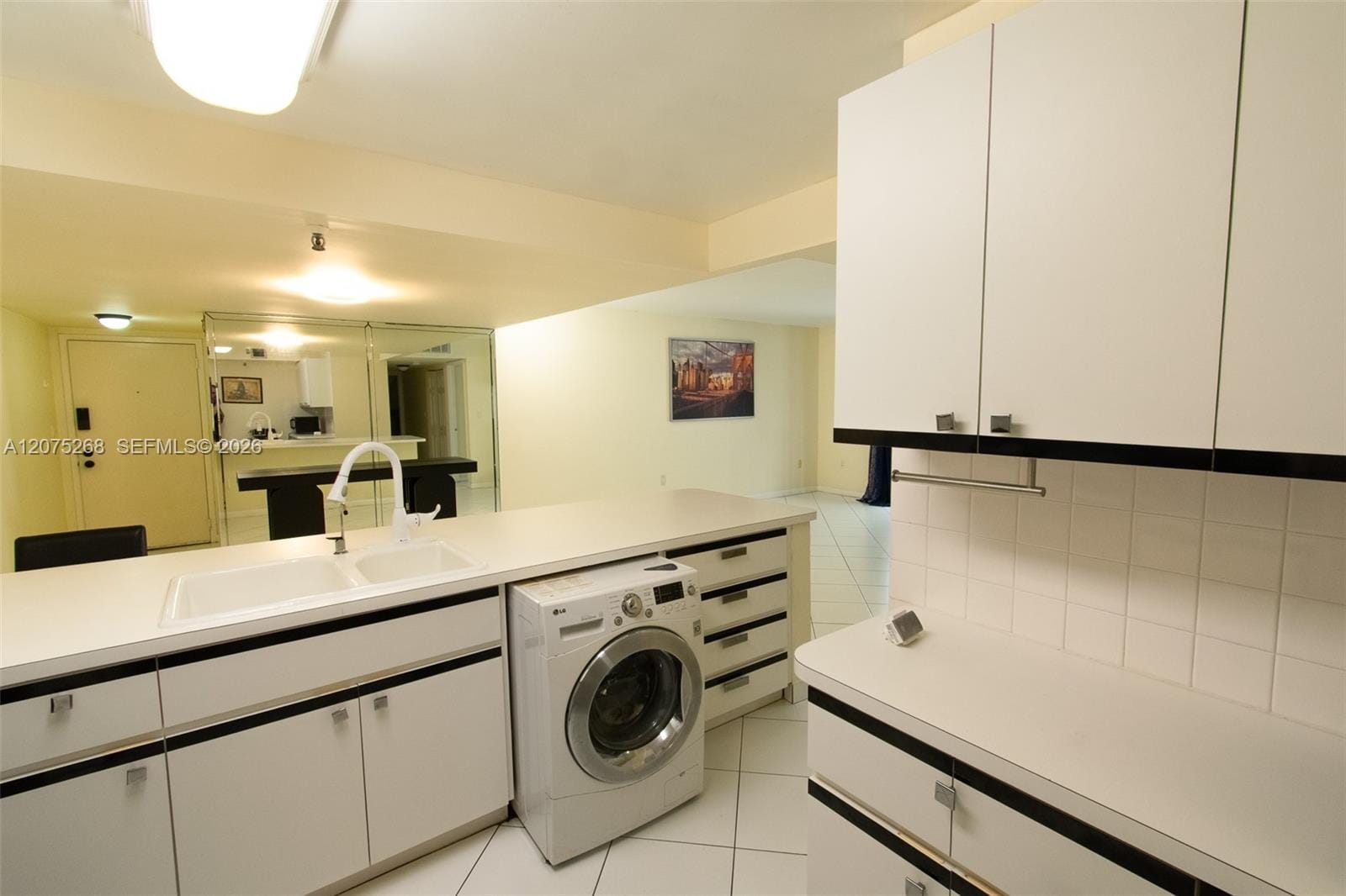 1623 Collins Avenue 312, Miami Beach, FL 33139 photo 12