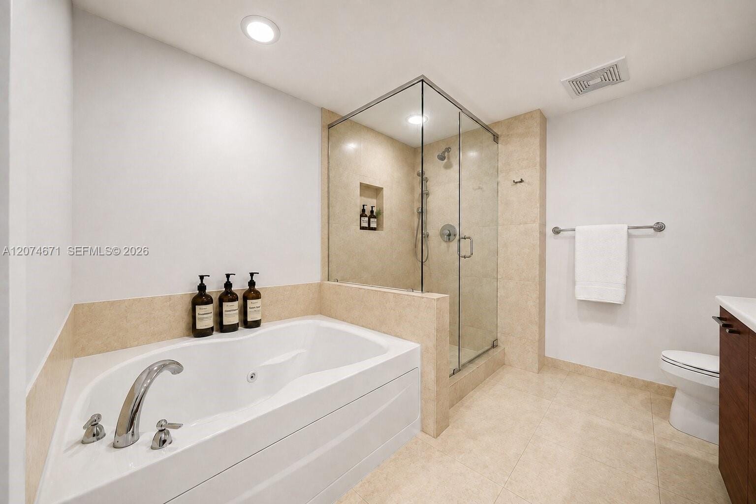 50 Biscayne Boulevard 4402, Miami, FL 33132 photo 13
