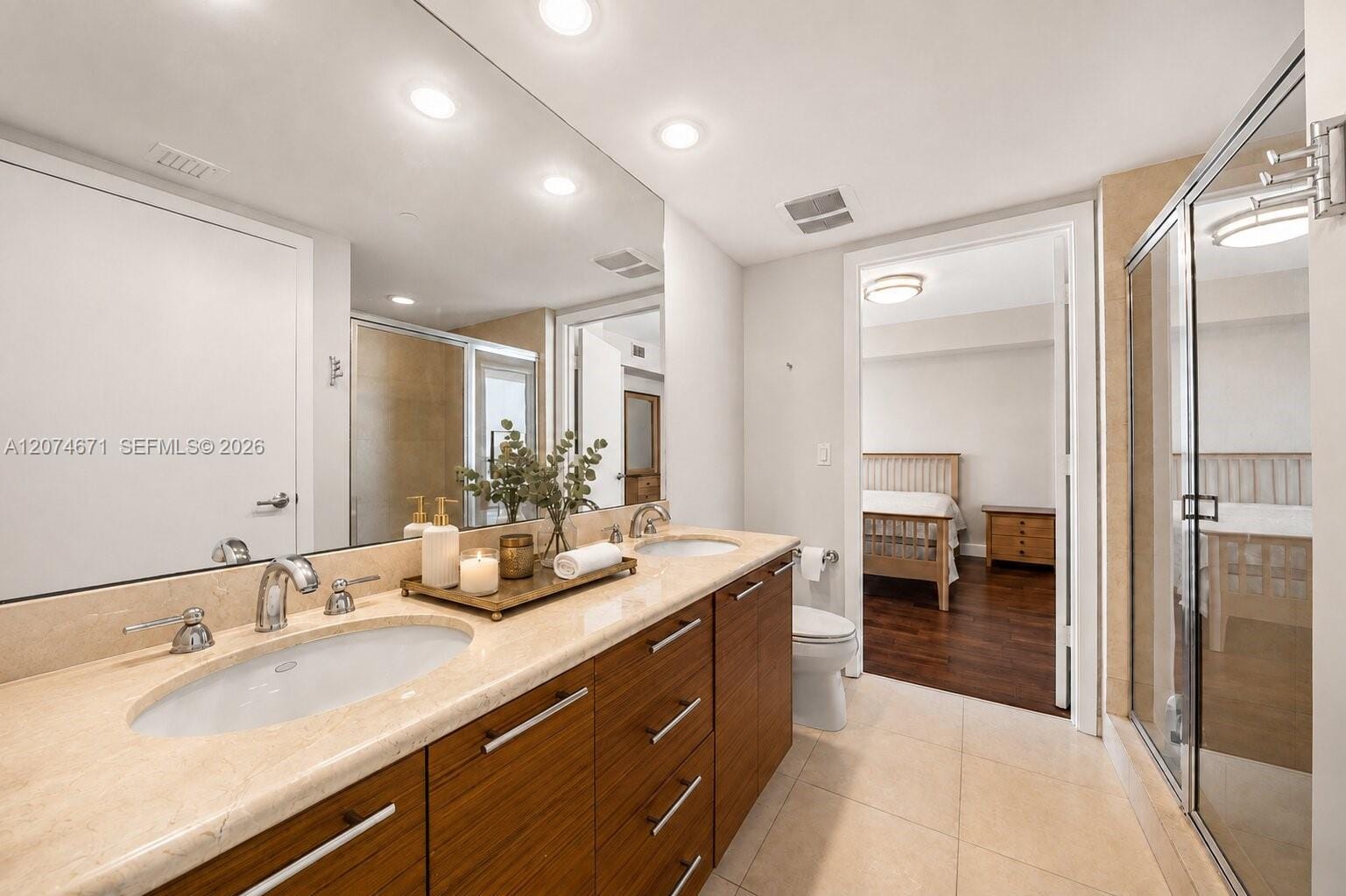50 Biscayne Boulevard 4402, Miami, FL 33132 photo 17