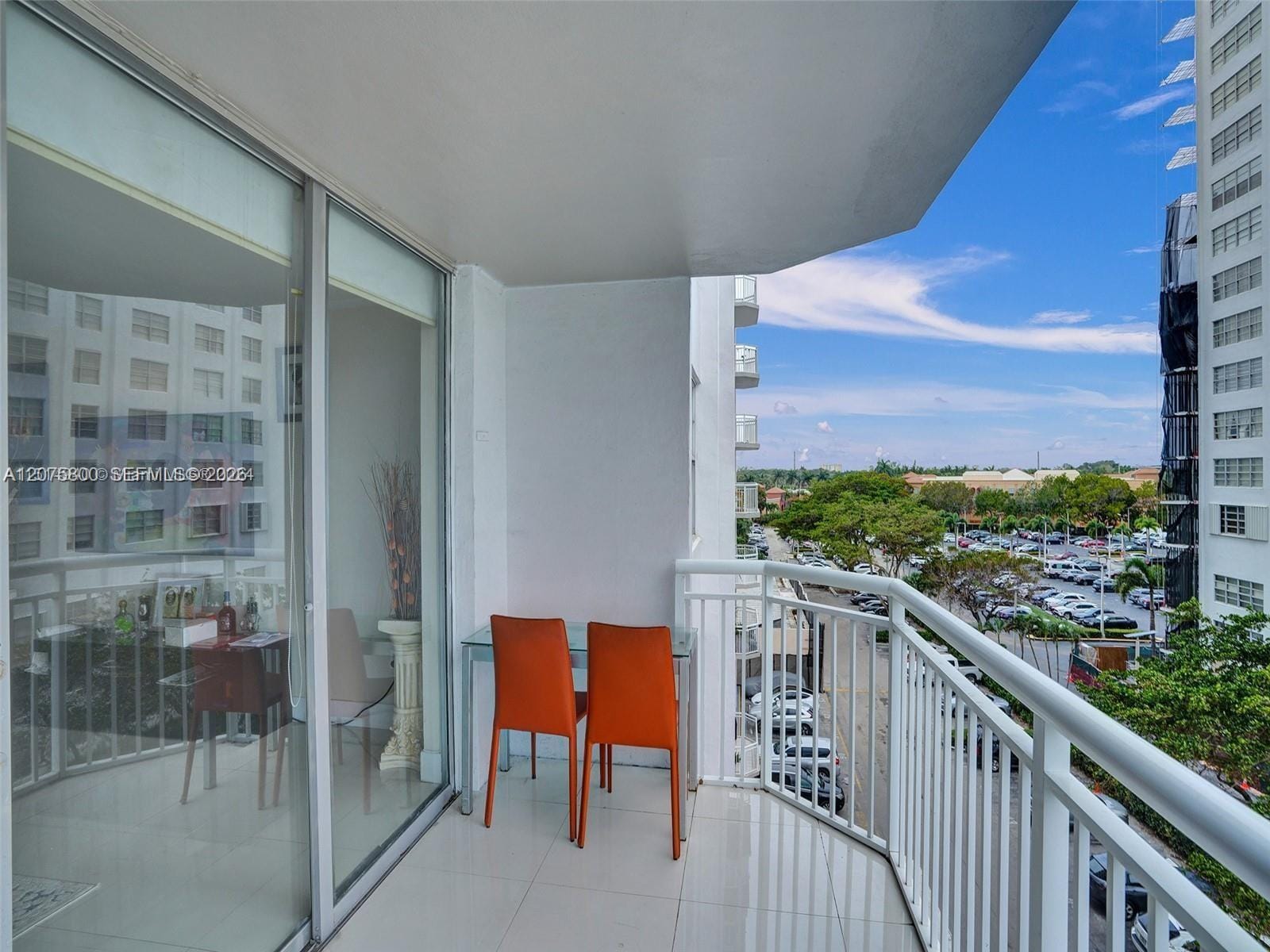 18061 Biscayne Boulevard 502 — photo 3