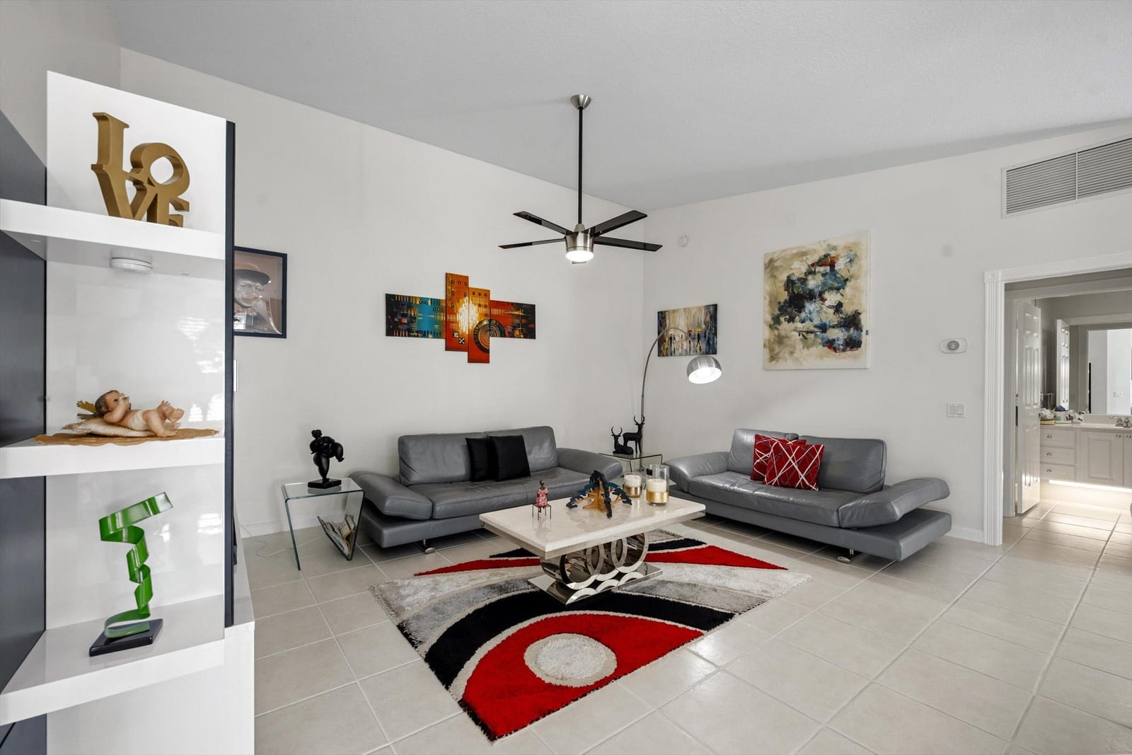 8038 MONTSERRAT Place — photo 4