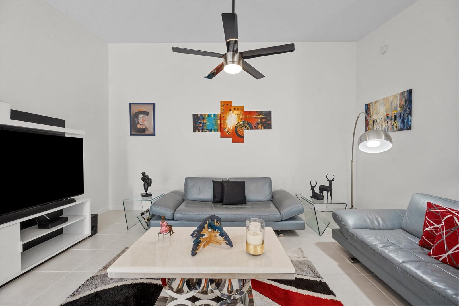 8038 MONTSERRAT Place — photo 6