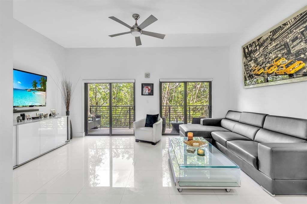 462 SE 1ST Circle, Pompano Beach, FL 33060 photo 5