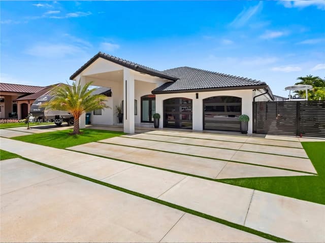 3209 SW 142nd Place, Miami, FL 33175