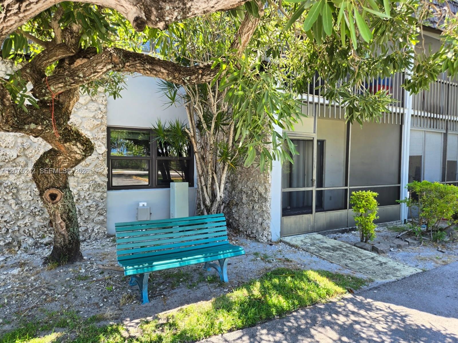 3105 Oakland Shores Drive J101 — photo 2