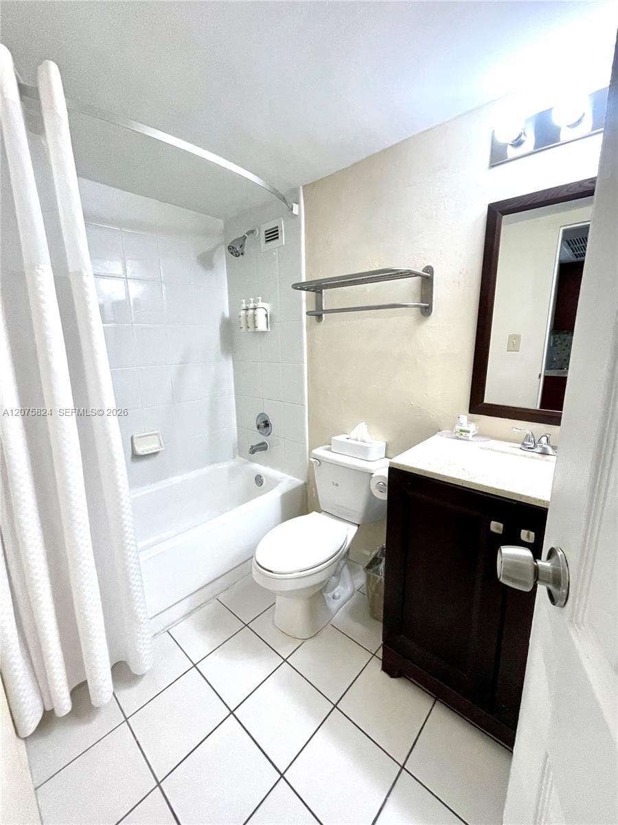 19201 Collins Avenue 945 — photo 4