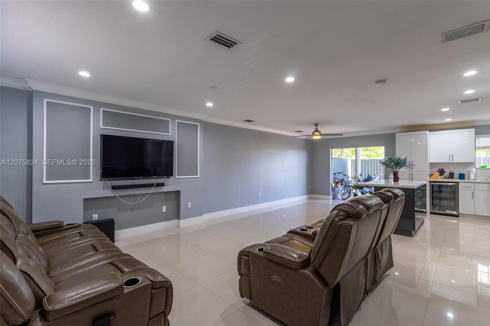 9425 NW 114th Lane 3, Hialeah Gardens, FL 33018 photo 6