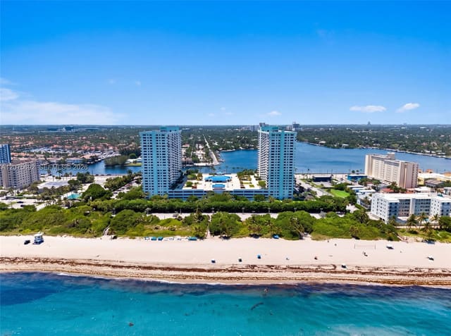 1201 S Ocean Drive 1009N, Hollywood, FL 33019