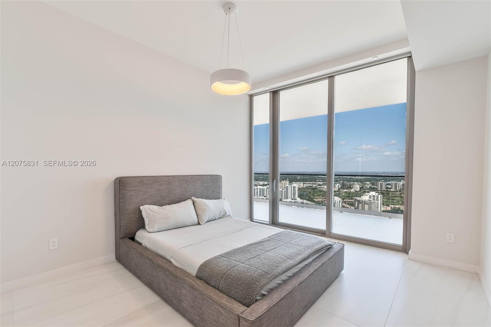 18975 Collins Avenue 5403, Sunny Isles Beach, FL 33160 photo 14