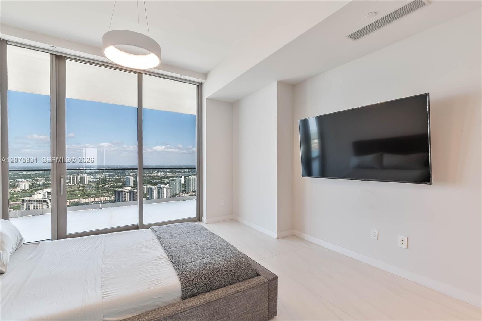 18975 Collins Avenue 5403, Sunny Isles Beach, FL 33160 photo 15