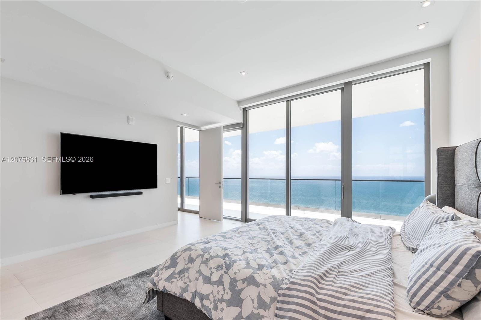 18975 Collins Avenue 5403 — photo 9