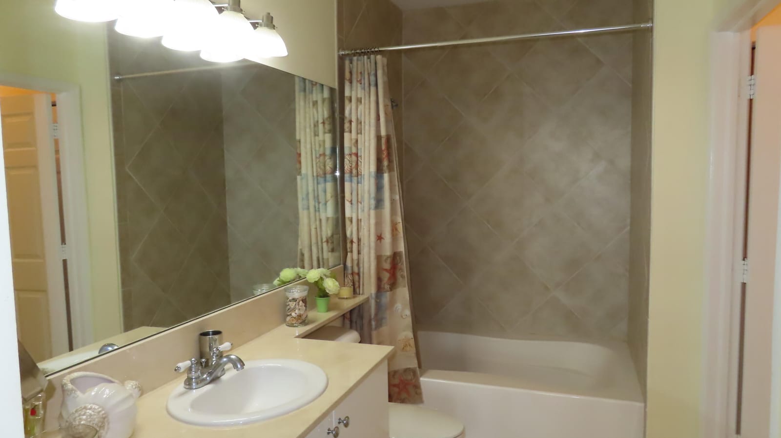 806 E WINDWARD Way 604, Lantana, FL 33462 photo 13