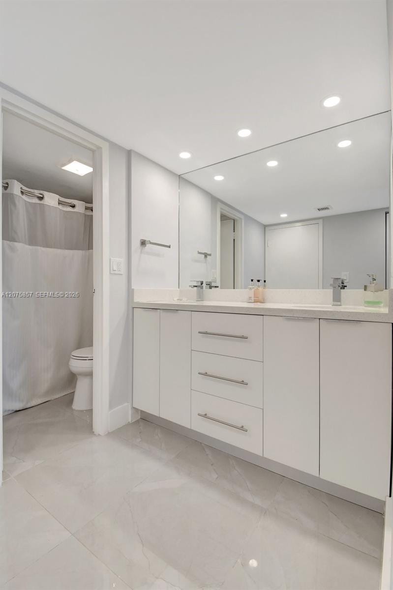 100 Bayview Drive 502 — photo 11