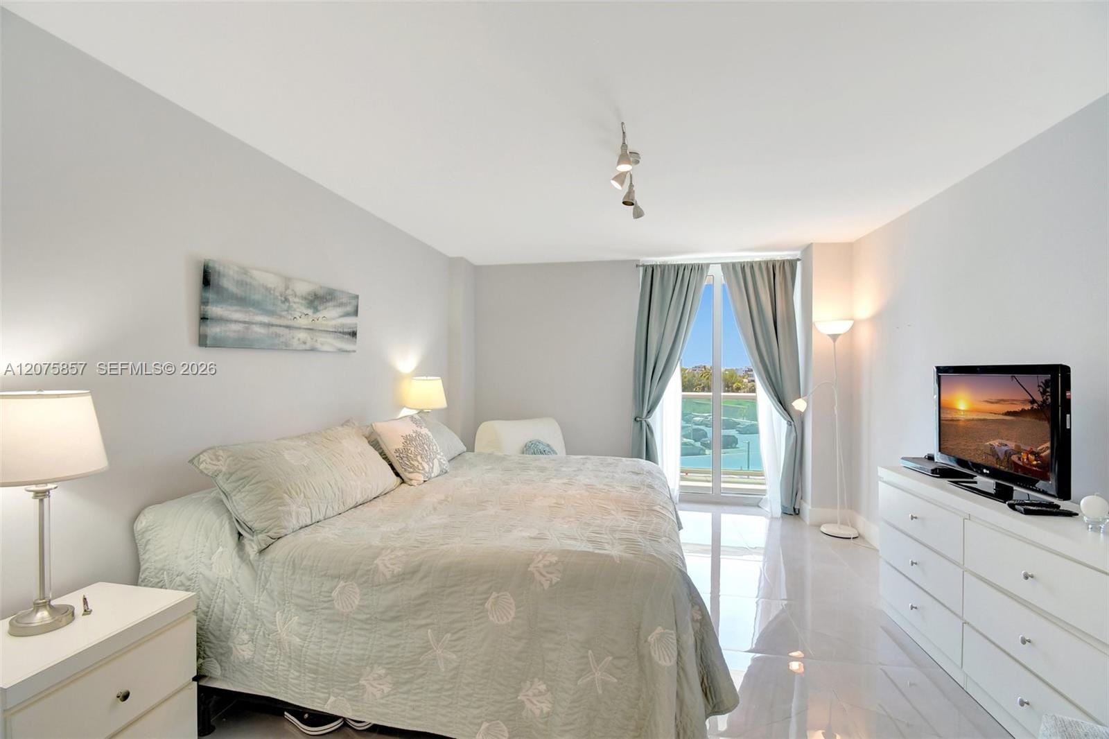 100 Bayview Drive 502 — photo 10
