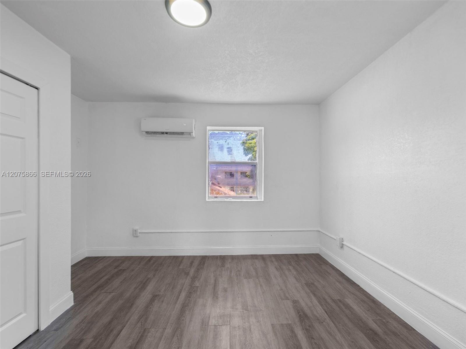 500 SW 8th Avenue, Miami, FL 33130 photo 14